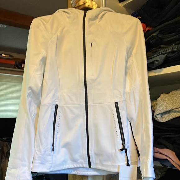 NWT Lululemon Cross Rare Chill Jacket Hooded RepelShell - Picture 8 of 11